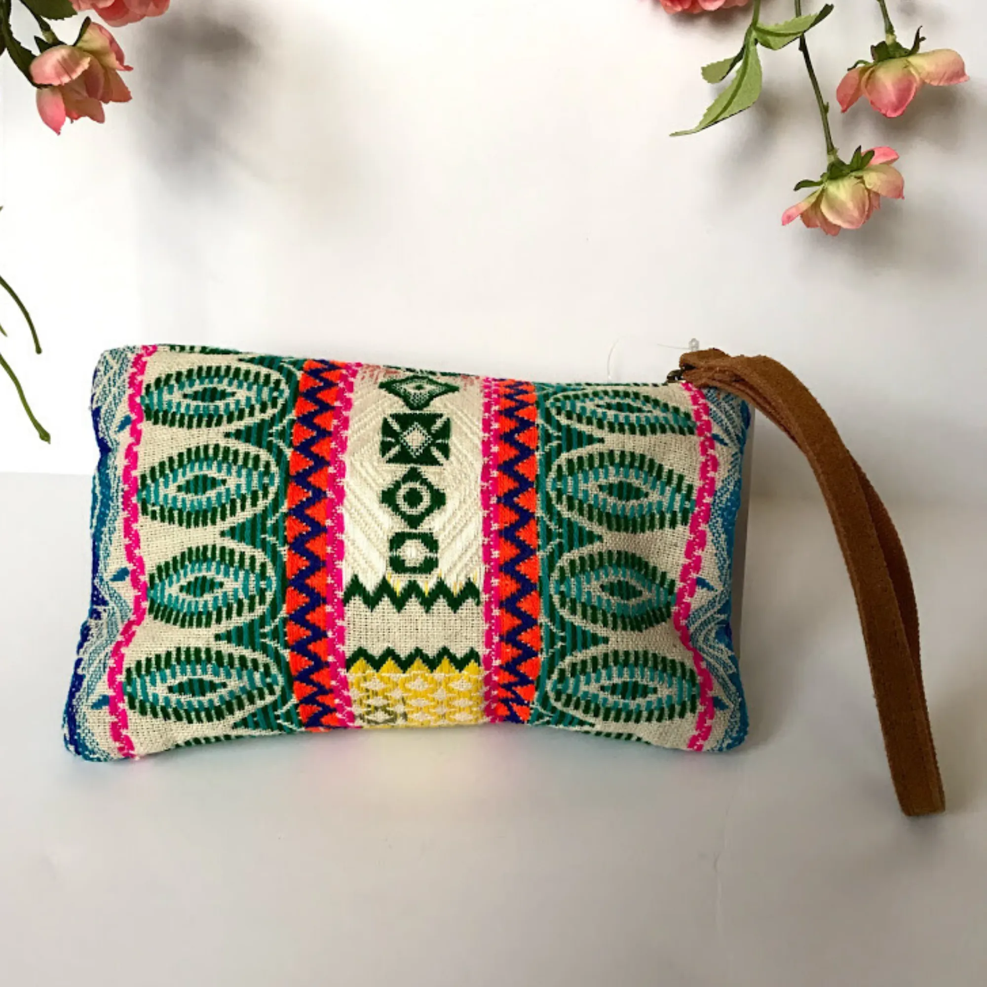 clutch wristlet wallet pouch ethnic bold beaded bag