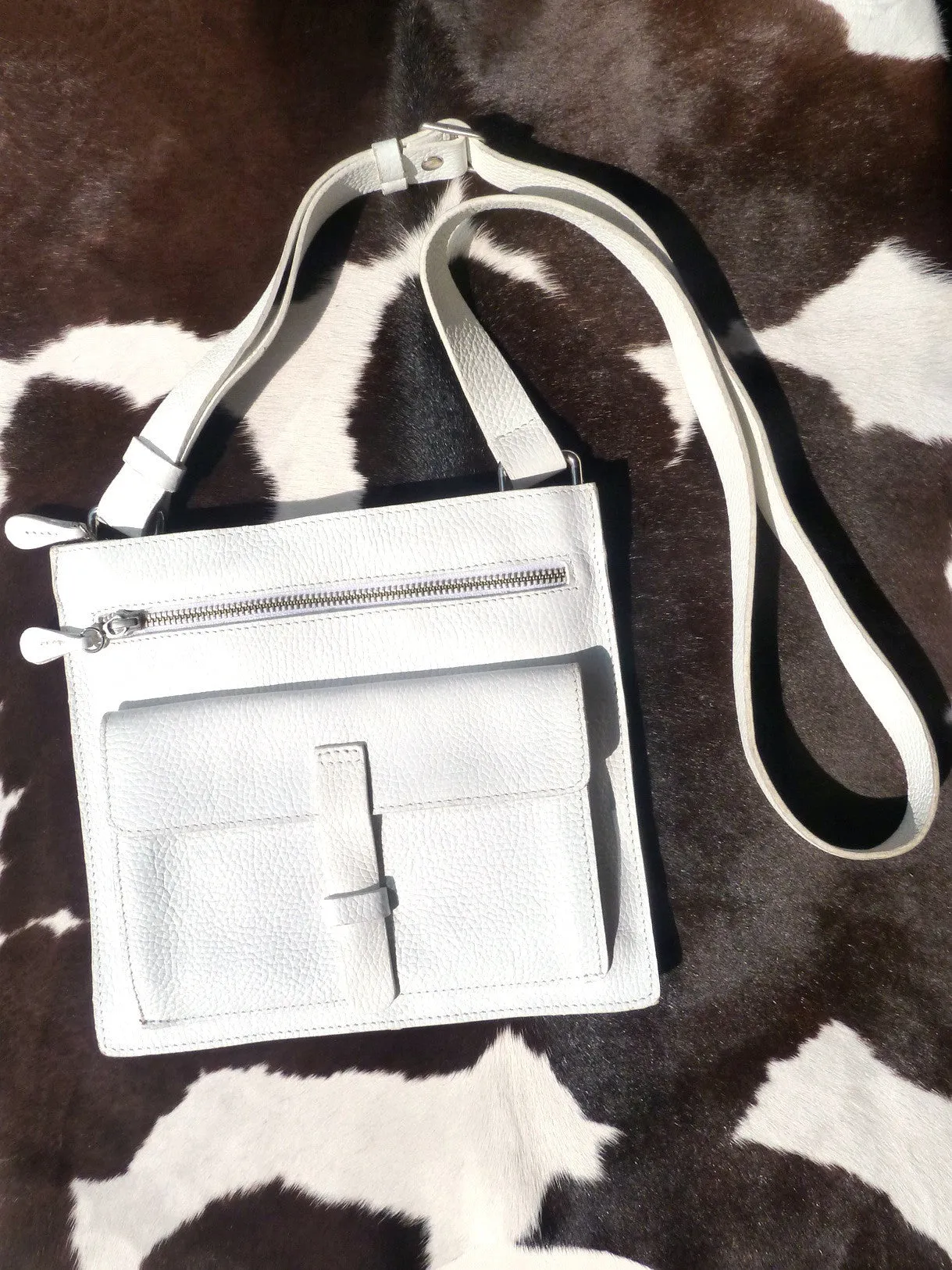 Hippie Crossbody Travel Bag White Pebble Grain Leather