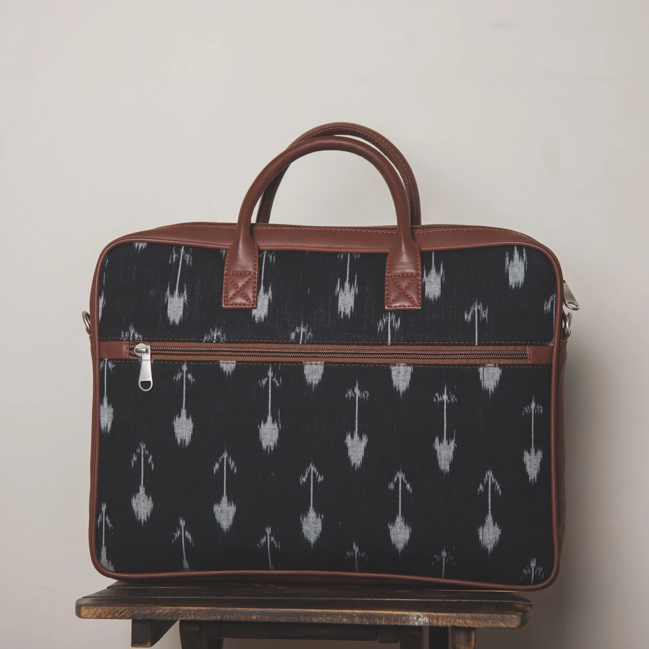 Ikat Arrow Laptop Bag