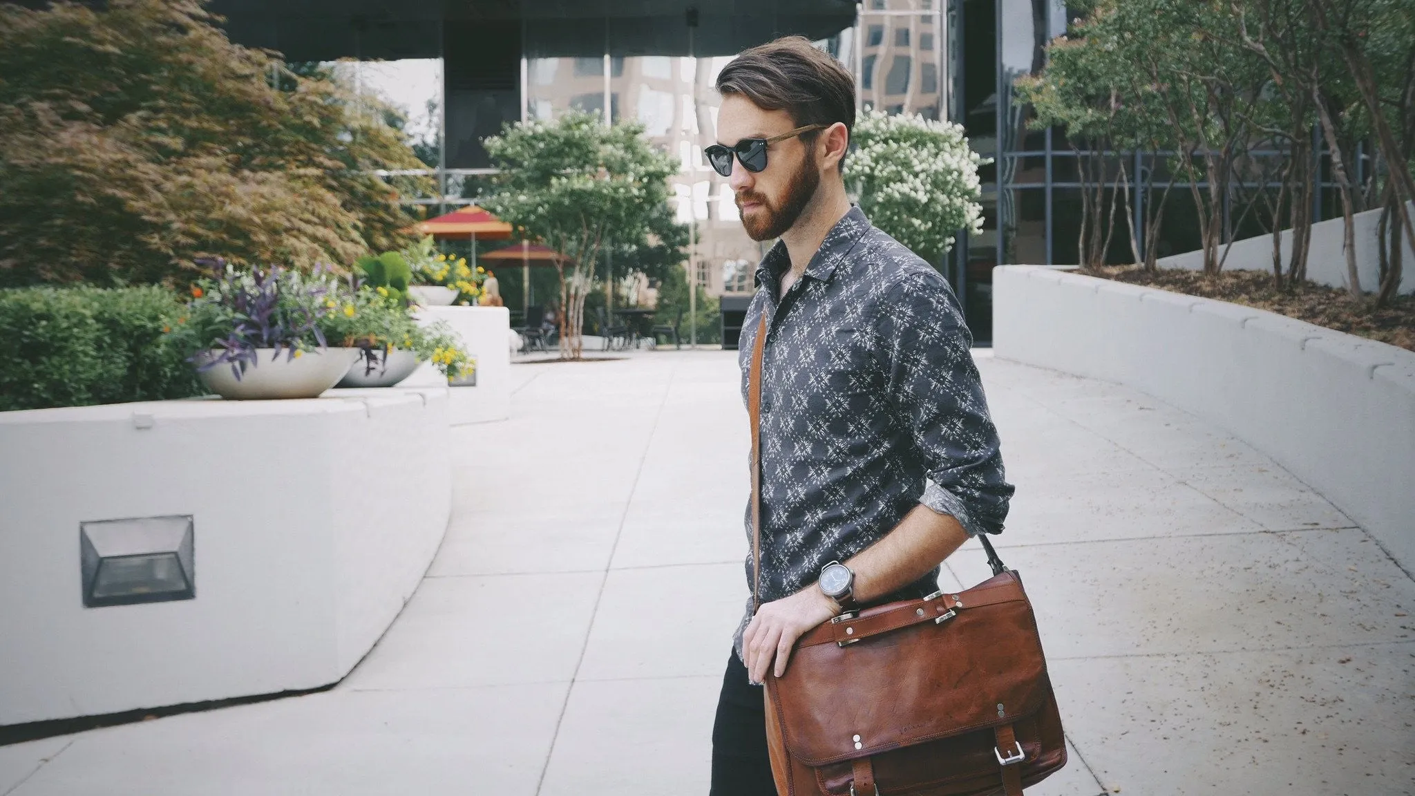 Johnny Fly Co. Leather Business Laptop Messenger