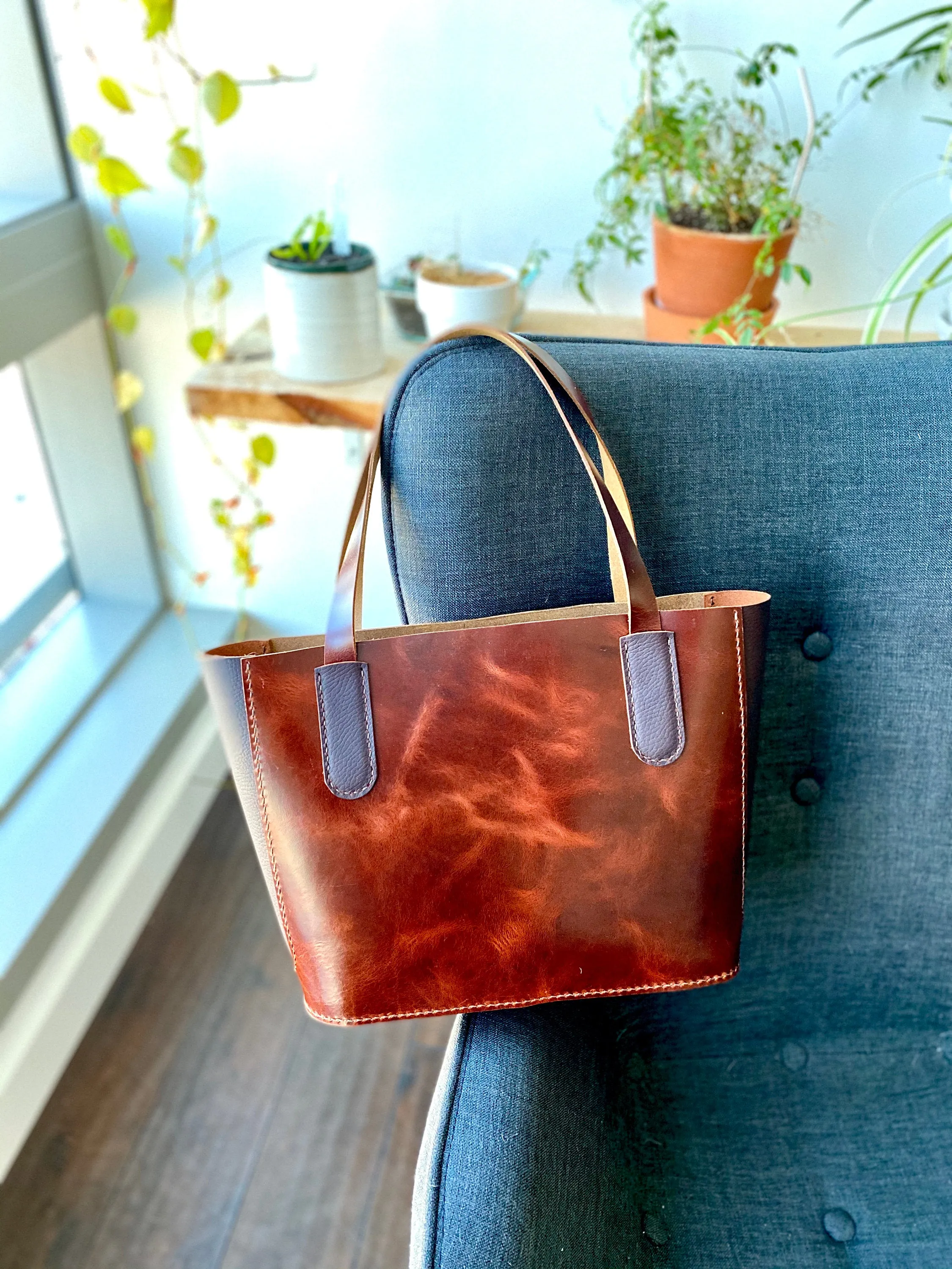 The Aurora | Two-Tone Laptop Tote